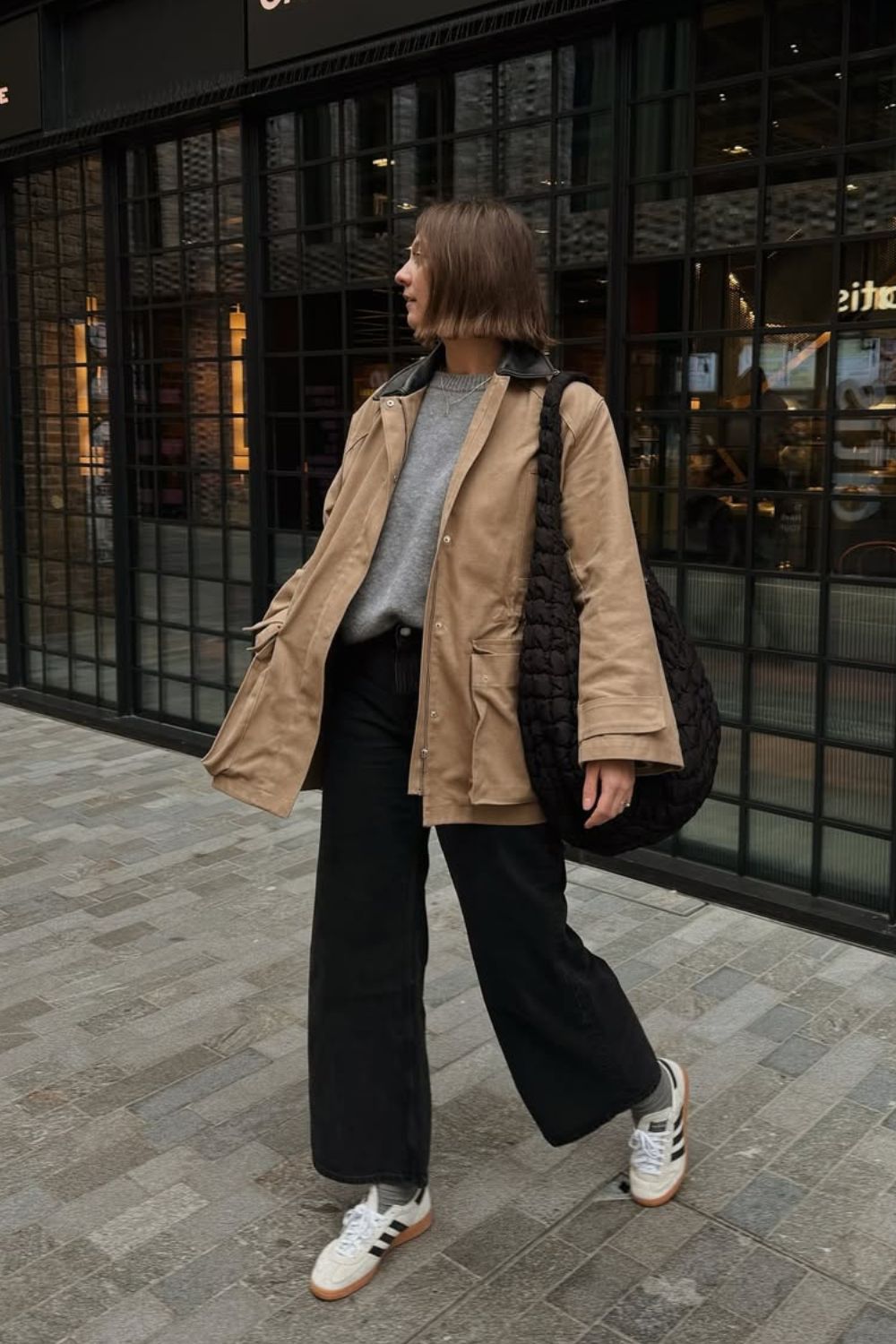 @rachael__keegan Grey Jumper Outfits