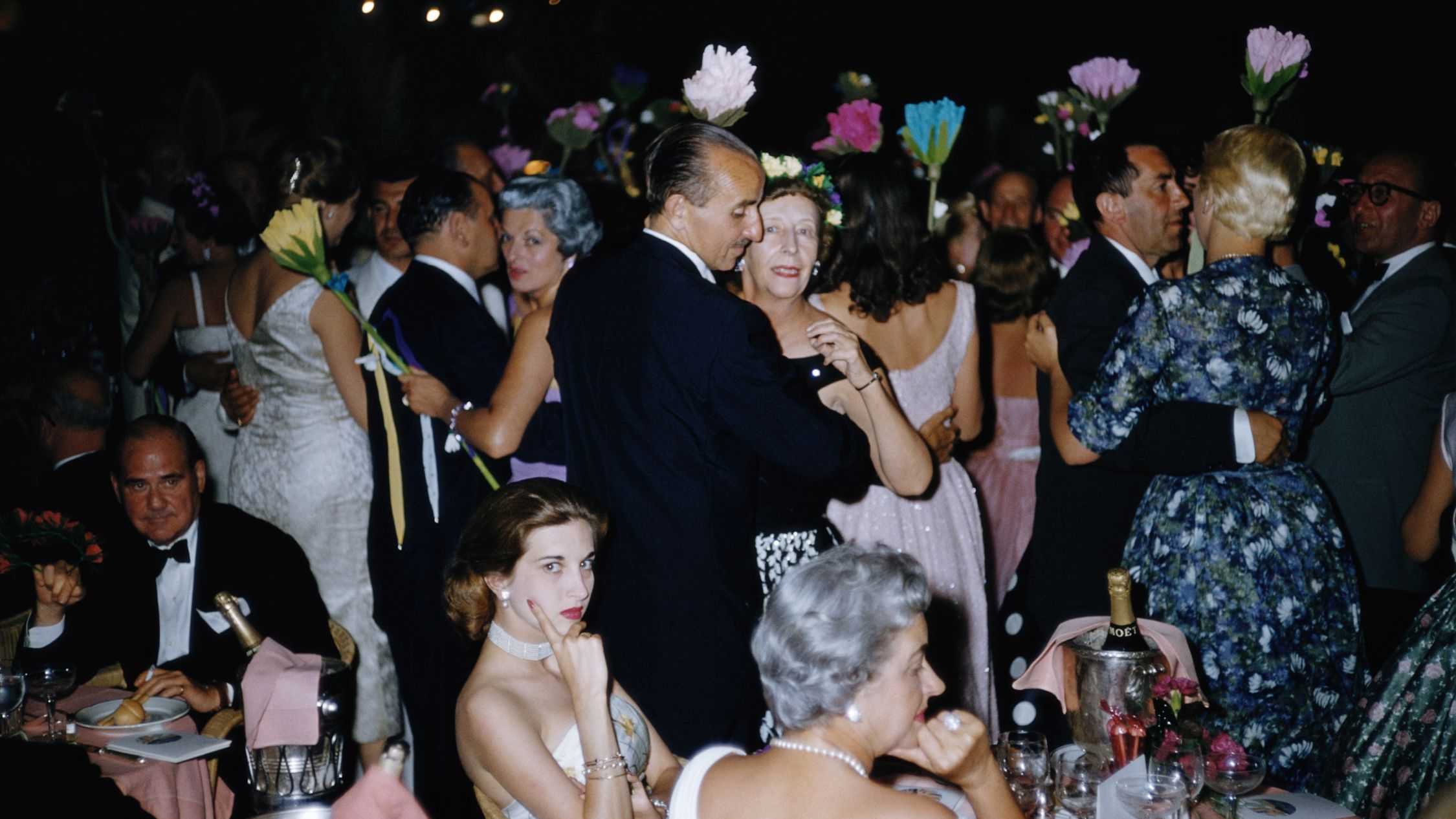 A gala at the Excelsior Hotel in Venice, 1957. (Photo by Slim Aarons/Hulton Archive/Getty Images)