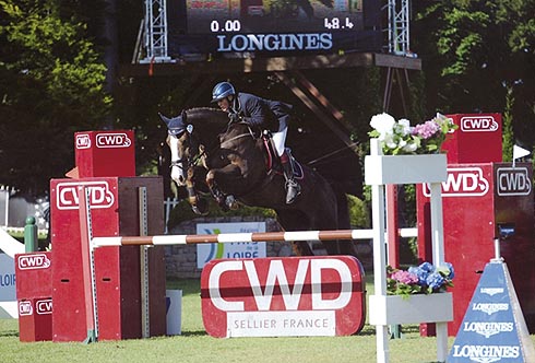 Para showjumper Toby Bevins