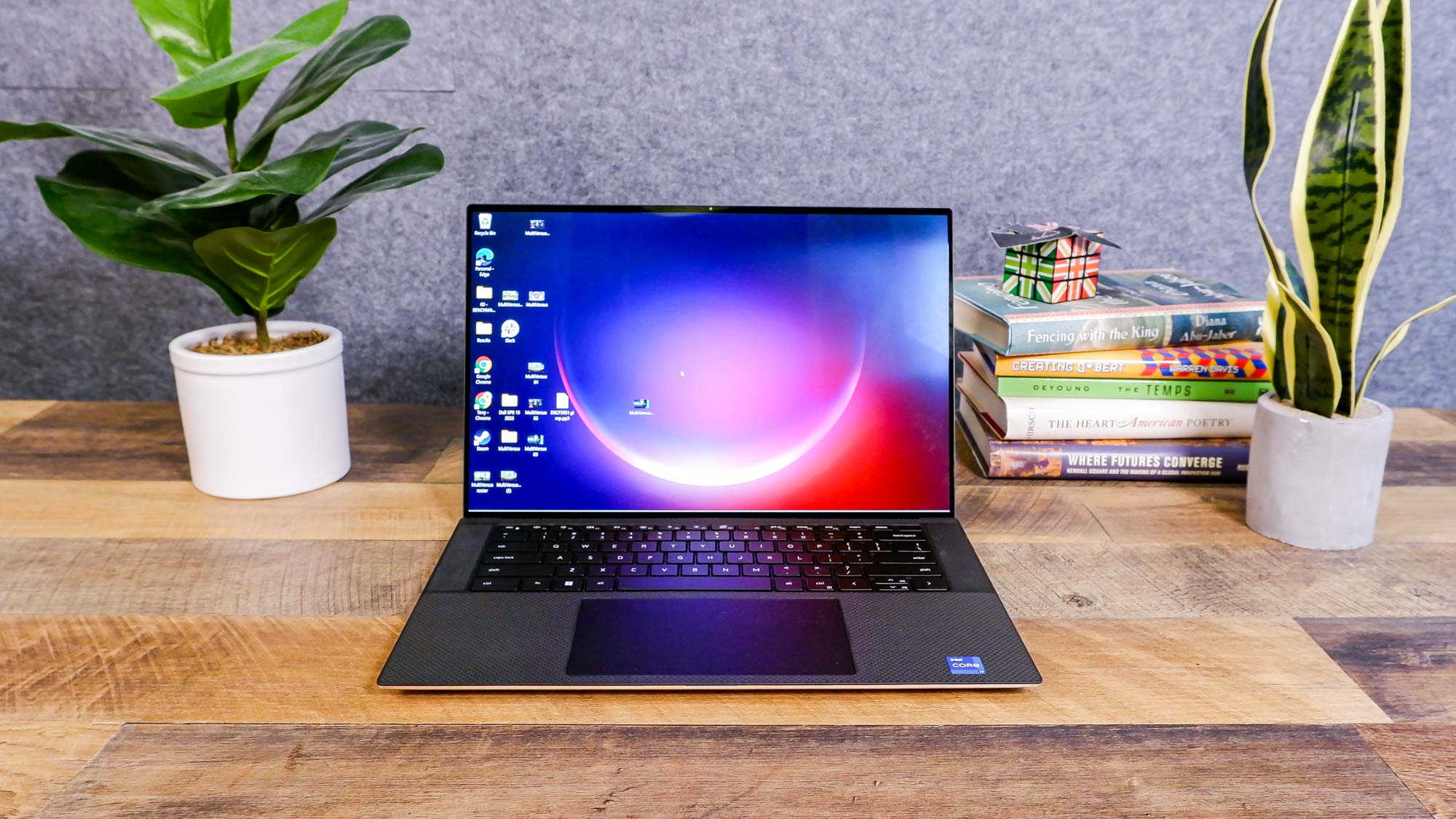 Dell Xps 15 Oled (2022) Review: A Great Macbook Pro Alternative | Tom'S  Guide