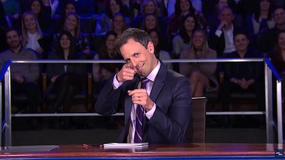 Seth Meyers hosts his own GOP presidential "debate"