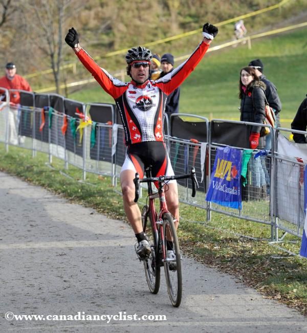 Chris Sheppard wins the elite men's national championship.