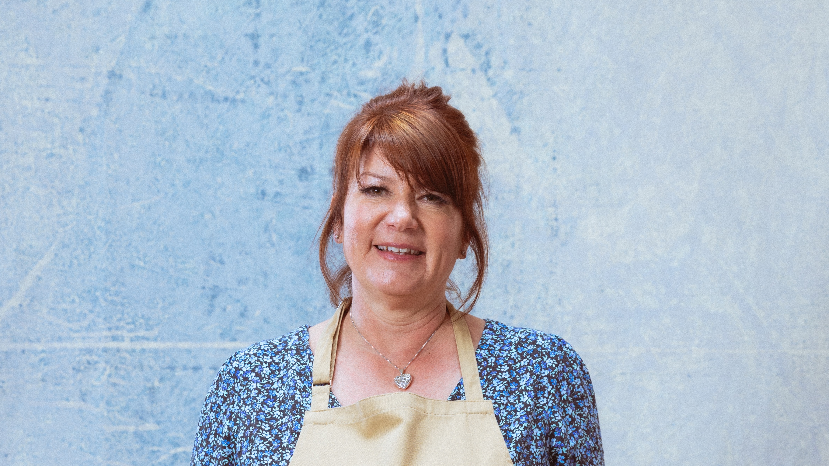 Lesley in The Great British Bake Off