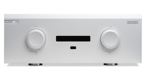 High end integrated amplifier: Musical Fidelity M8xi