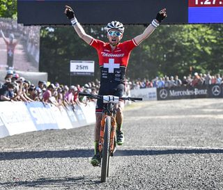 Elite Men Cross Country - Flueckiger wins incident filled Mont Sainte-Anne World Cup