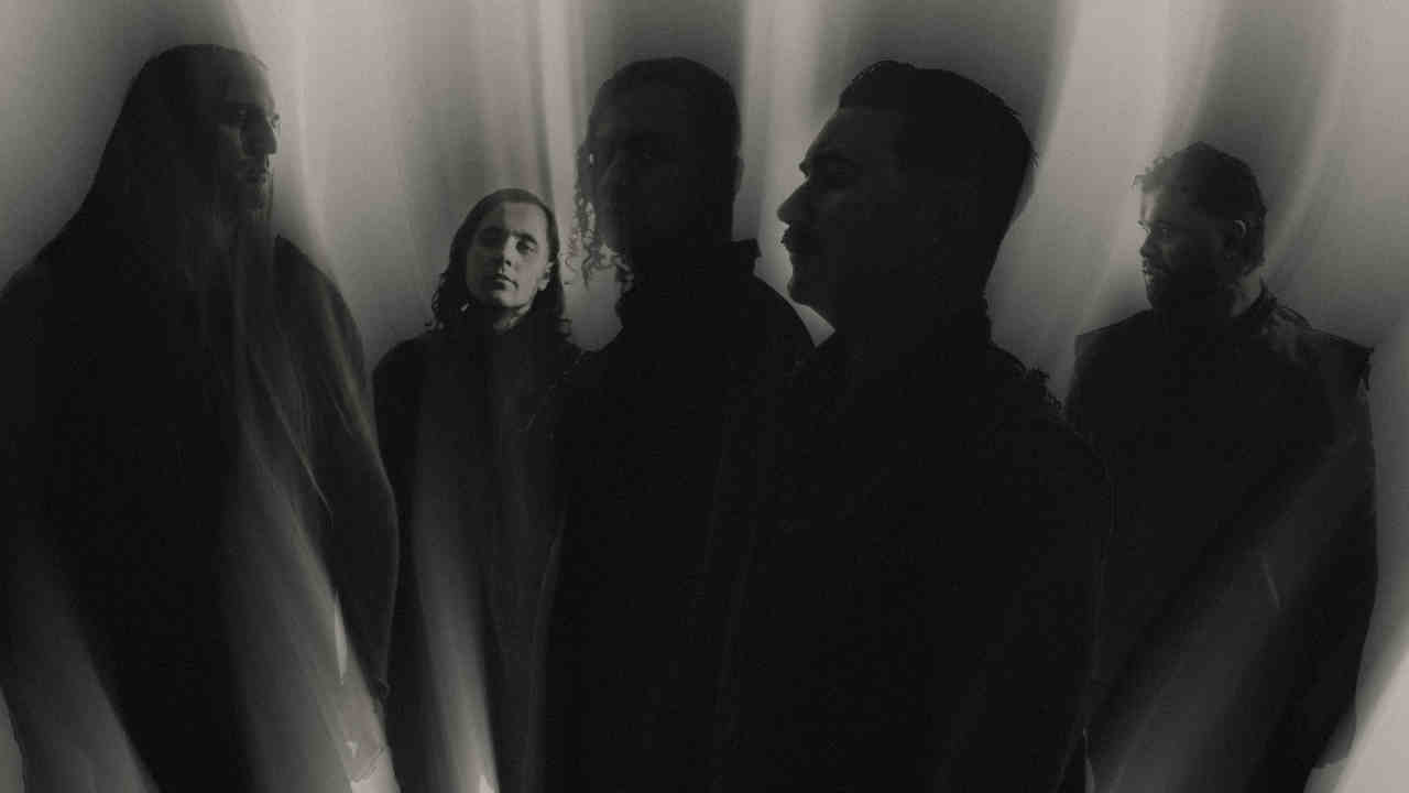 Lorna Shore