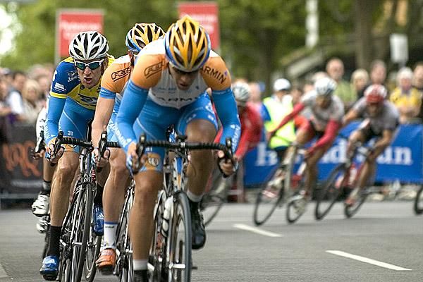 Brad Wiggins (third wheel) of Garmin-Slipstream comes up for air during a hectic few laps of the street circuit in Carlton.