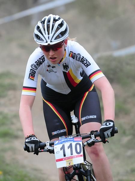 Helen Grobert (Germany) on a descent