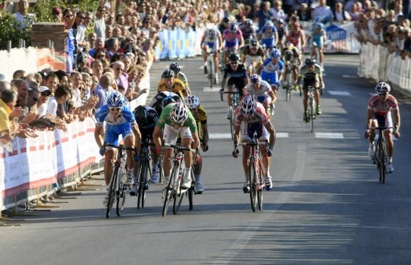 Giovanni Visconti (centre) launched his sprint alongside Enrico Battalgin (Colnago CSF-Inox) but couldn't cope with the youngster's speed.