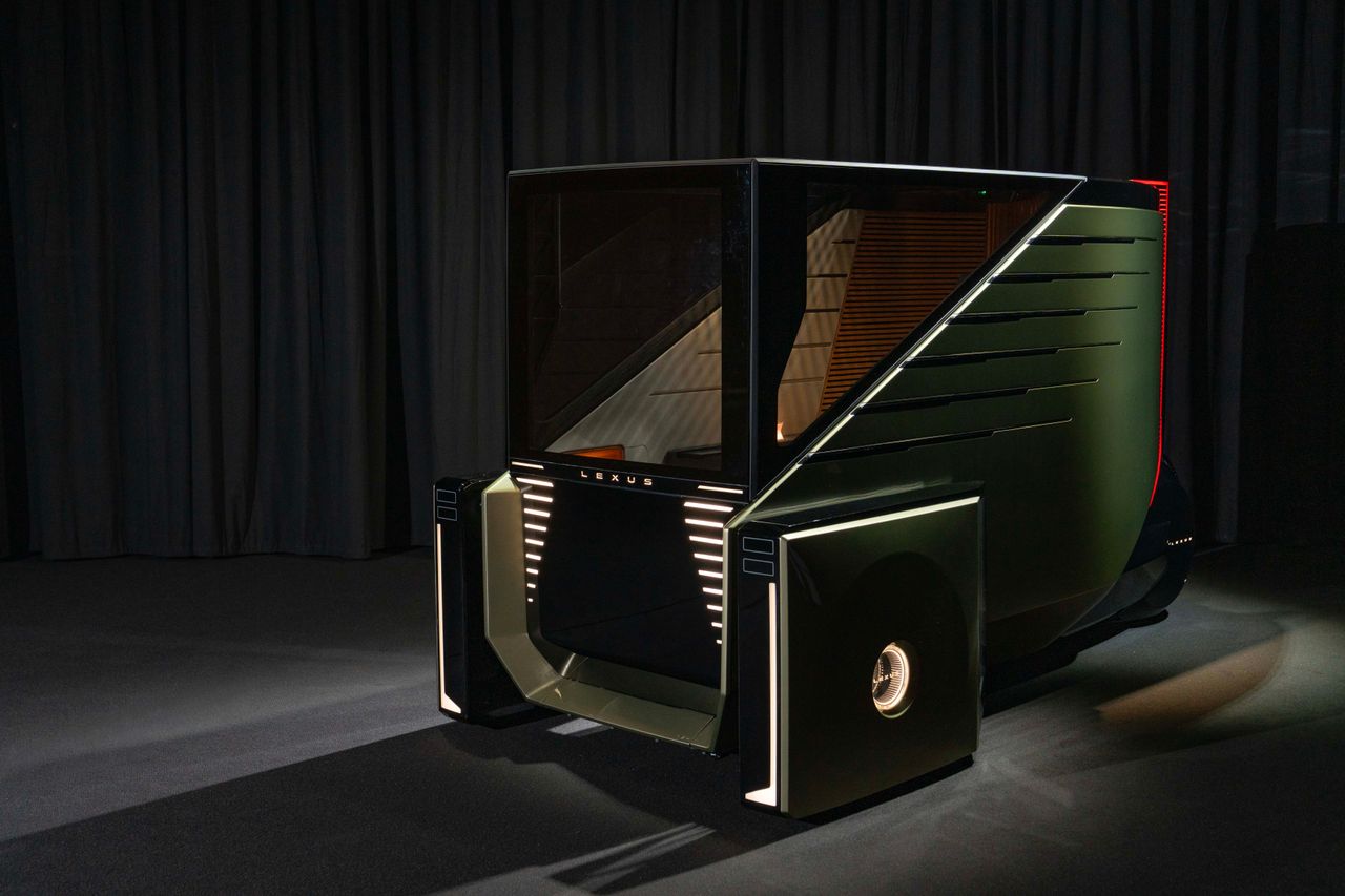 Lexus LS Micro 1 personal mobility concept