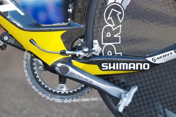 The triangular bottom bracket: no integrated water bottle, unlike Cervelo's P4.