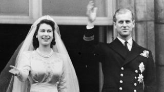 Prince Philip presented the queen with the bracelet on their wedding