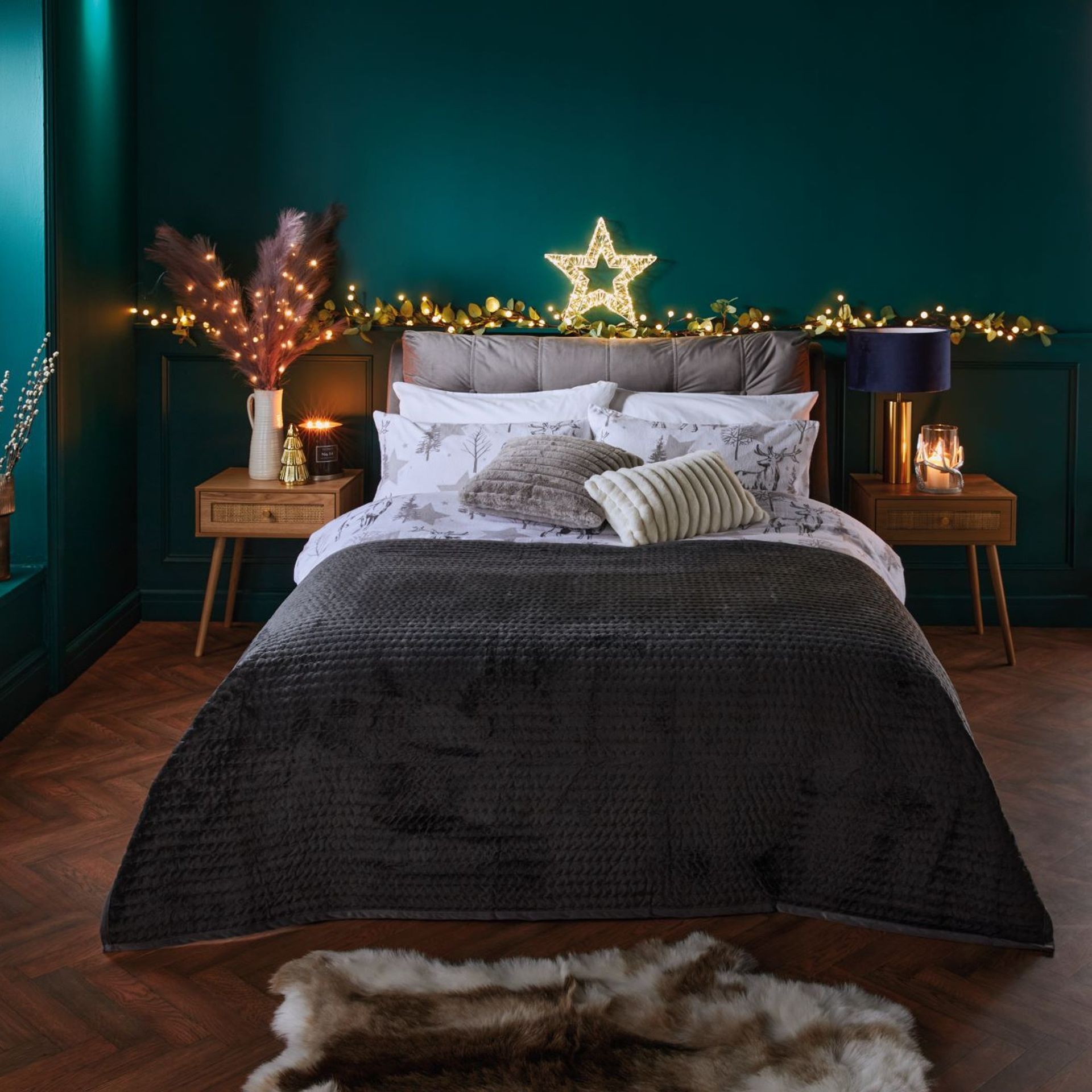 aldi embroidered velvet bedspread