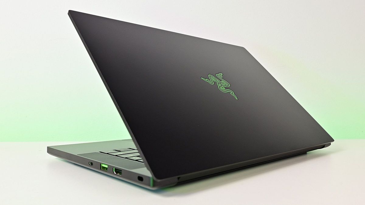 Razer Blade 14 2021