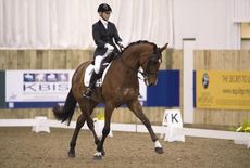 Louise-Bell-winter-champs-01.jpg
