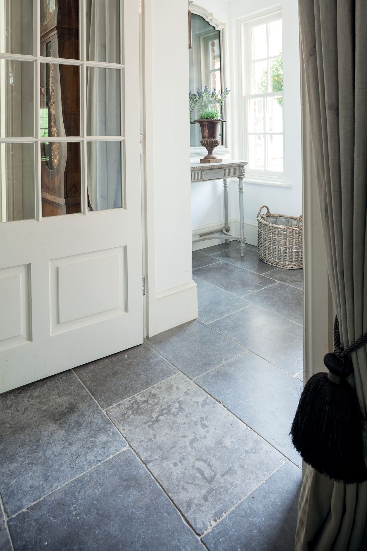 13 hallway flooring ideas for an impactful entranceway | Homebuilding