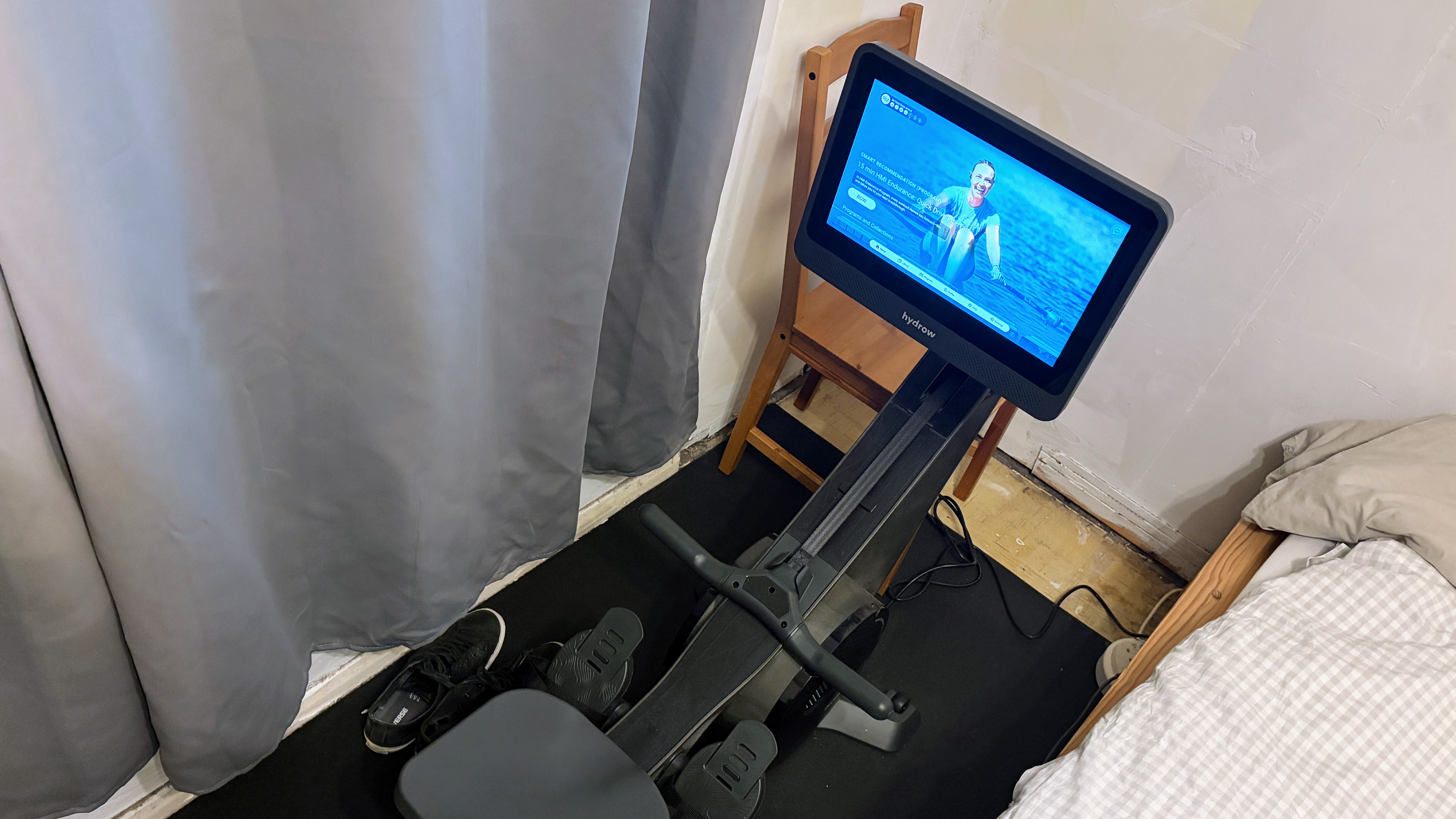 A photo of the Hydrow Wave