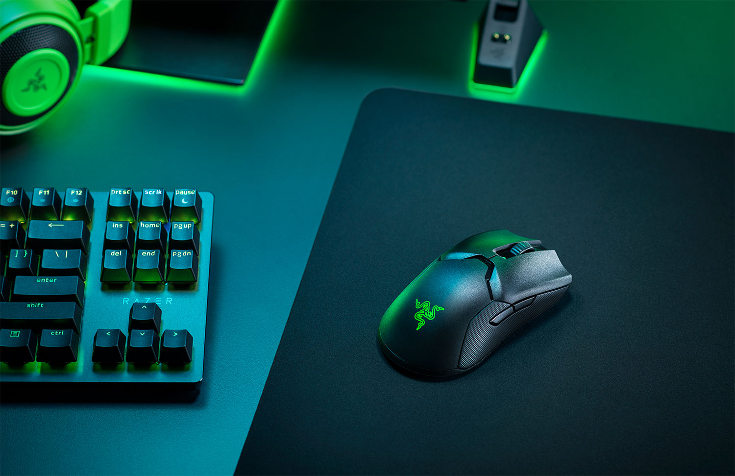Razer Says Its Viper Ultimate Mouse Is 25 Faster Than Other Wireless Mice Pc Gamer