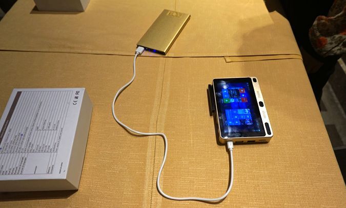 5-inch Tablet Dual Boots Windows and Android | Laptop Mag