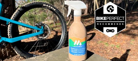 Mountainflow Eco Wax Bike Wash with a bike in the background