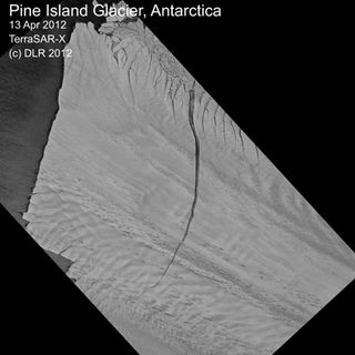 pine island glacier, calving