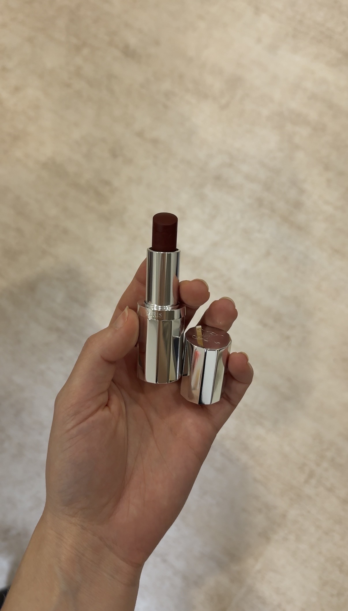 Jamie Schneider testing Celine Beaut&eacute;'s Matte Lip Balm in Constance