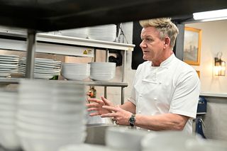 Chef Gordon Ramsay has submiited fresh plans for his property's gates