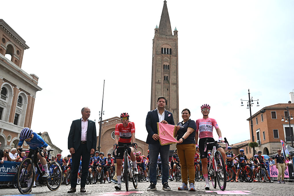 FORLI, ITALY - JULY 13: (L-R) Usoa Ostolaza of Spain and Team Laboral Kutxa - Fundacion Euskadi - Blue Mountain Jersey, Lorena Wiebes of Netherlands and Team SD Worx - Protime - Red Sprint Jersey and Elisa Longo Borghini of Italy and UAE Team ADQ - Pink Leader Jersey prior to the 36th Giro d'Italia Women 2025, Stage 8 a 134km stage from Forli to Imola / #UCIWWT / on July 13, 2025 in Forli, Italy. (Photo by Luc Claessen/Getty Images)