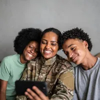 T-Mobile military and veteran discount plans