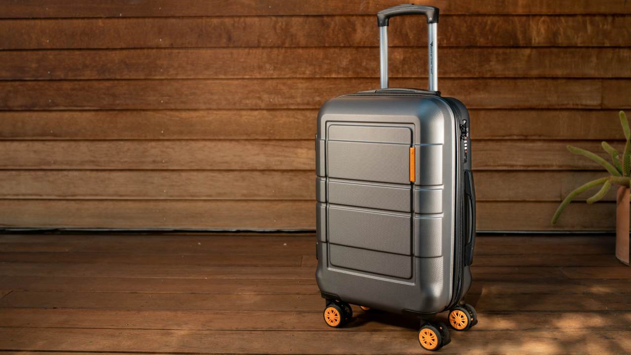 5 things to never pack in your carry-on luggage