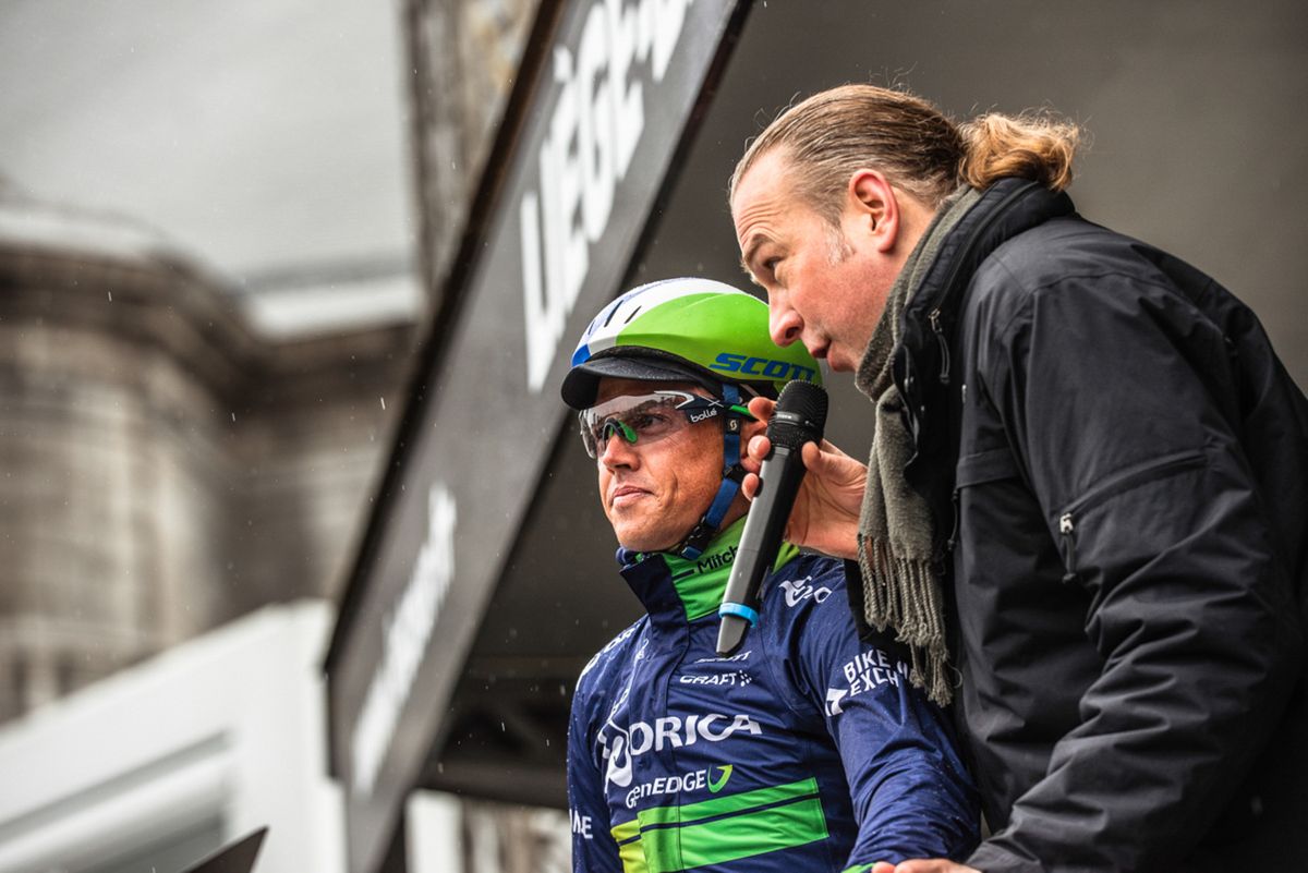 Simon Gerrans is interview on stage