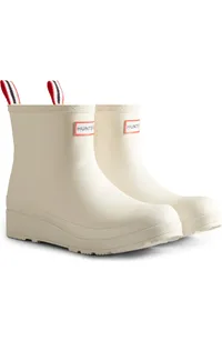 Hunter Play Short Faux Shearling Lined Waterproof Rain Boot (Women's) Hunter Play Short Faux Shearling Lined Waterproof Rain Boot (Women's)