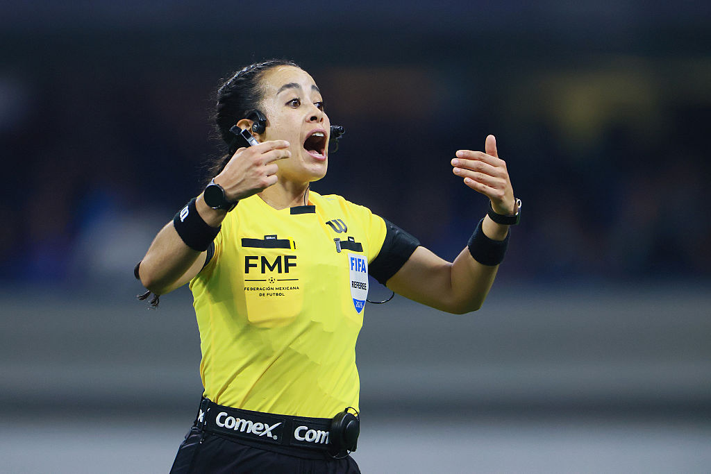 Mexican referee Katia Itzel Garcia