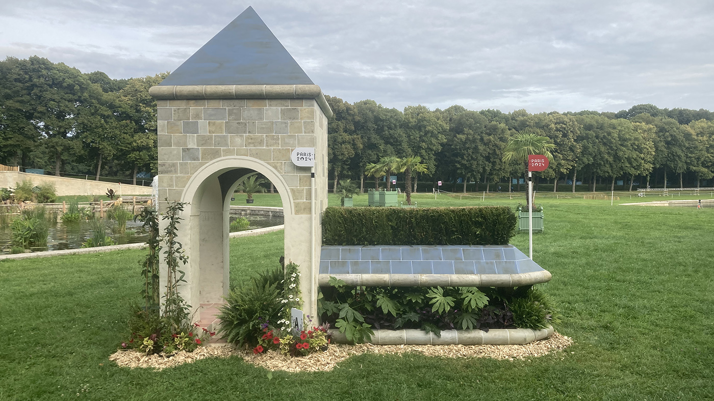 Paris Olympics cross-country course: fence 6a long route