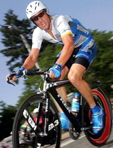 Armstrong rides himself into form