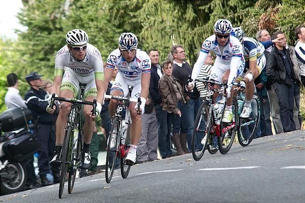 Tom Stamsnijder (Argos-Shimano) sets the pace in the peloton.