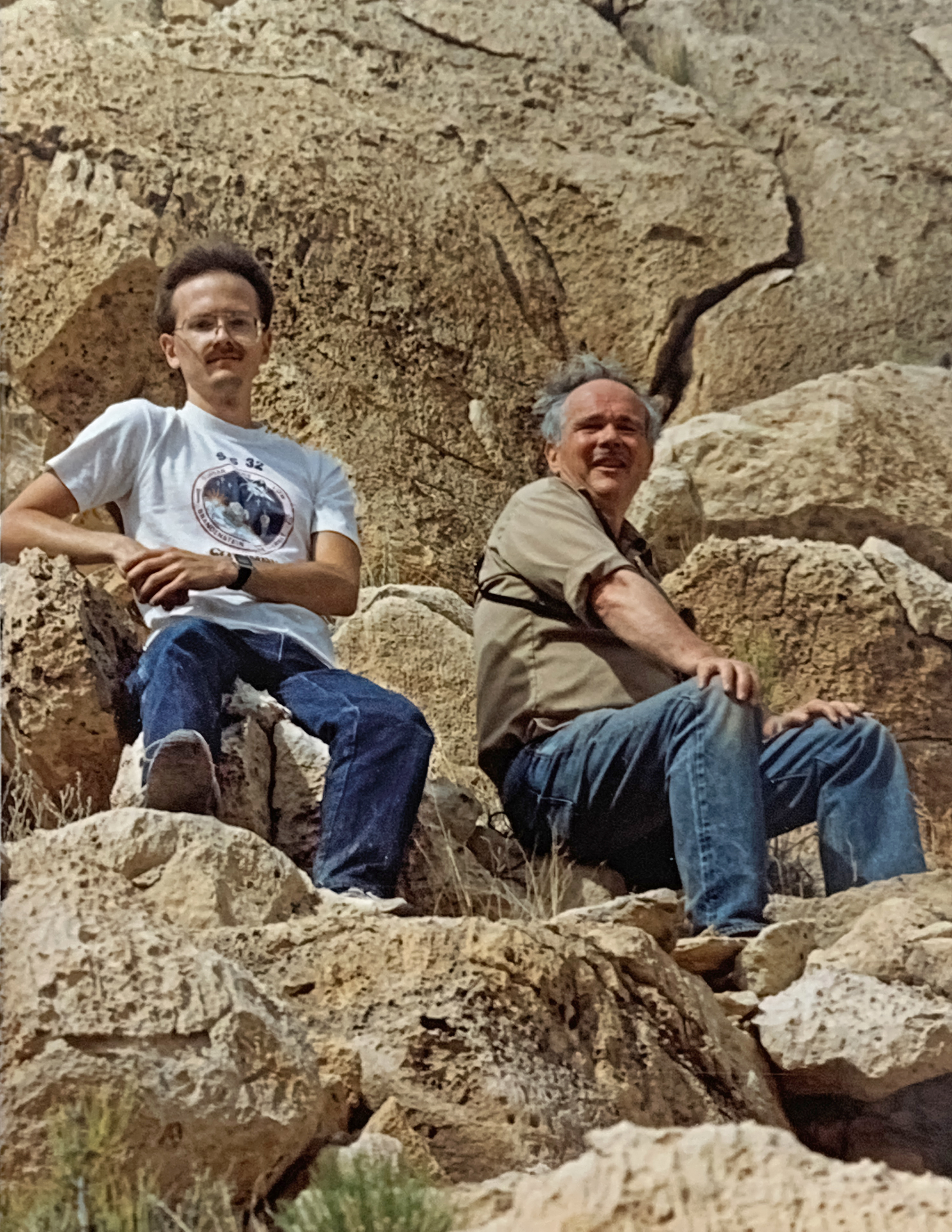 Astrogeologist Gene Shoemaker at Meteor Crater with Apollo astronauts during a field trip in May 1967.