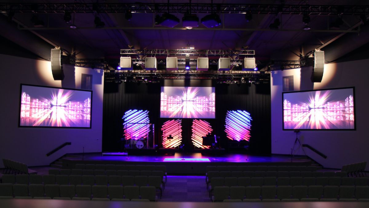 A d&amp;b Y-Series loudspeaker array with a V-SUB array, supported by d&amp;b ArrayProcessing, was installed in Lancaster Evangelical Free Church’s new worship space.