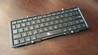 1byone Portable Bluetooth Keyboard