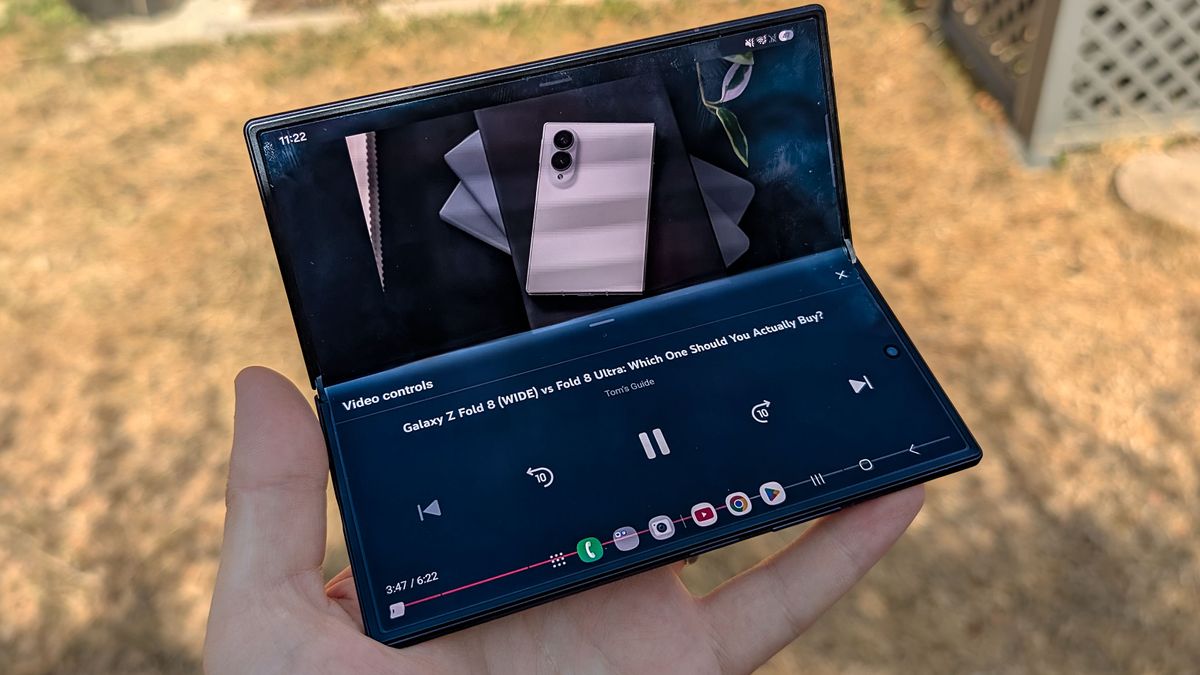 samsung galaxy z fold 8 ultra review images