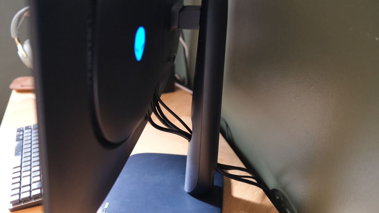 Dell Alienware AW3226Q Review