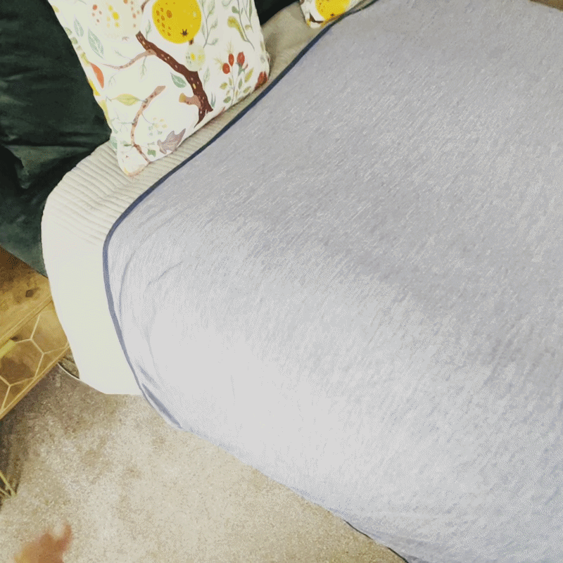 Bedsure Reversible Cooling Blanket