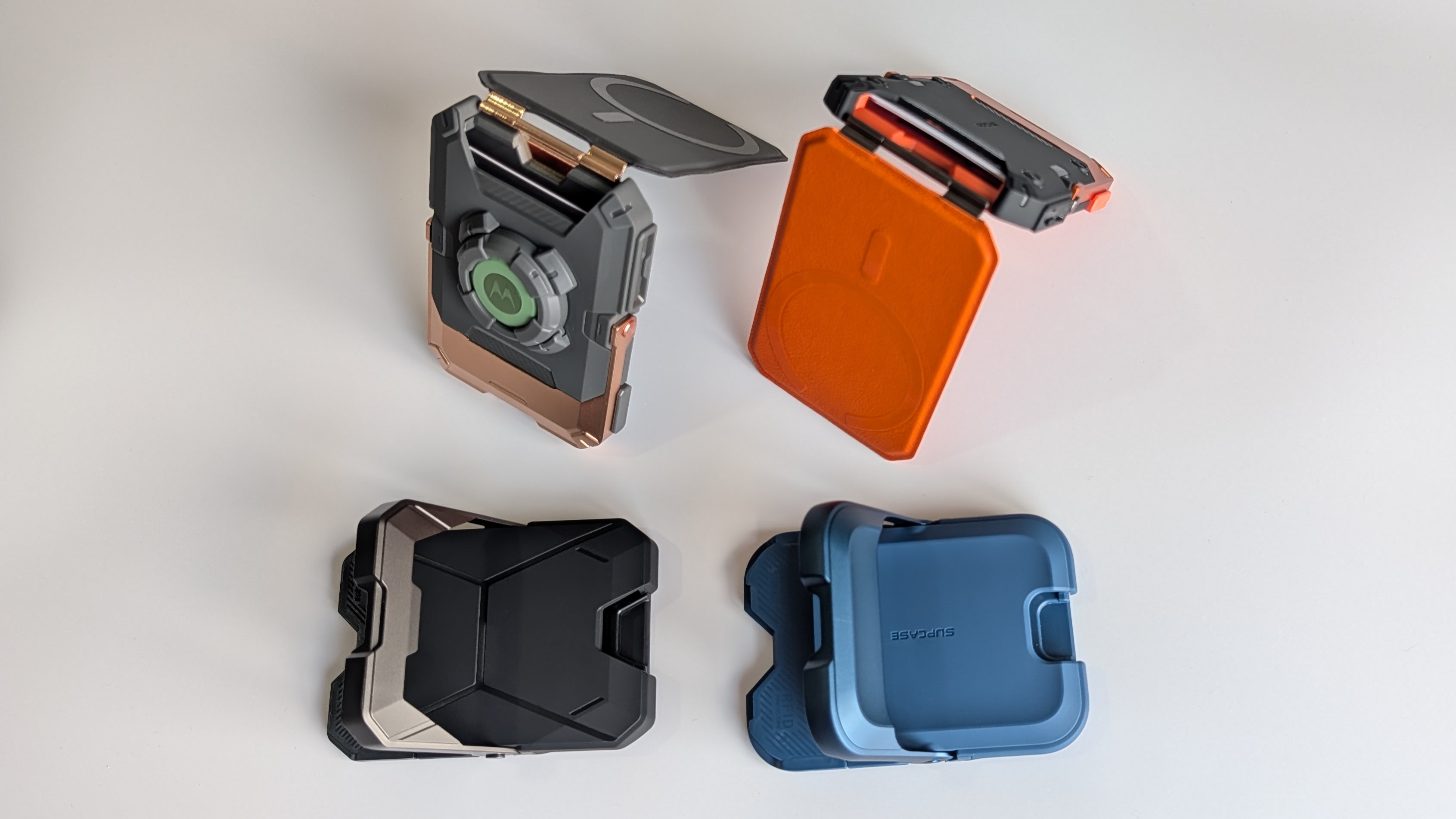 i-Blason and SUPCASE MagSafe wallets