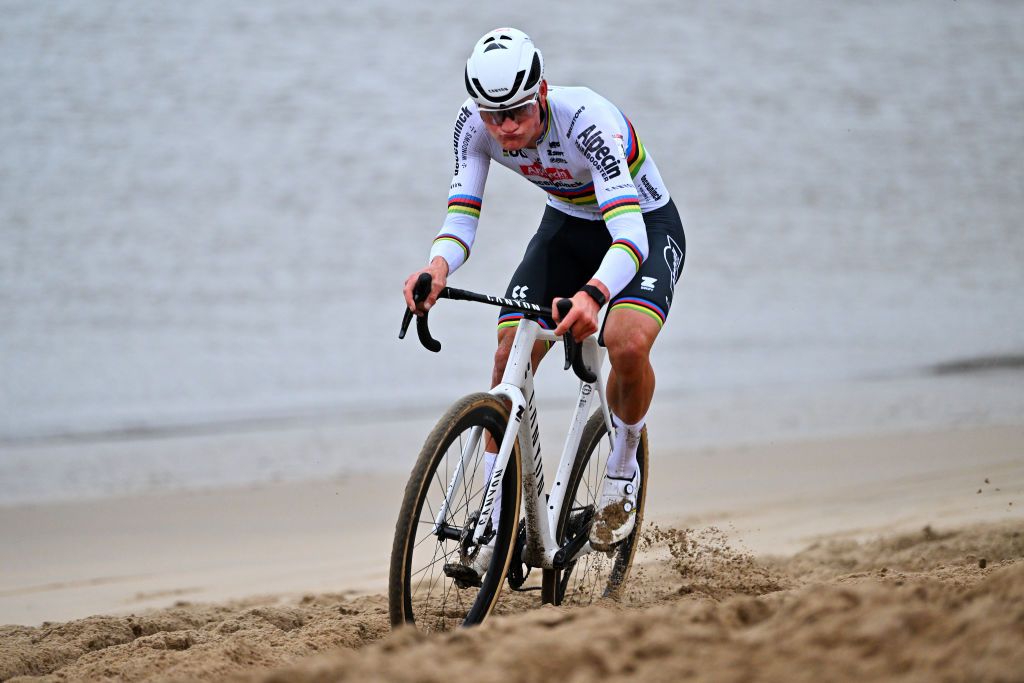 ANTWERP BELGIUM DECEMBER 23 Mathieu van der Poel of The Netherlands and Team AlpecinDeceuninck competes during the 17th UCI Cyclocross World Cup Antwerpen 2023 Mens Elite on December 23 2023 in Antwerp Belgium Photo by Luc ClaessenGetty Images