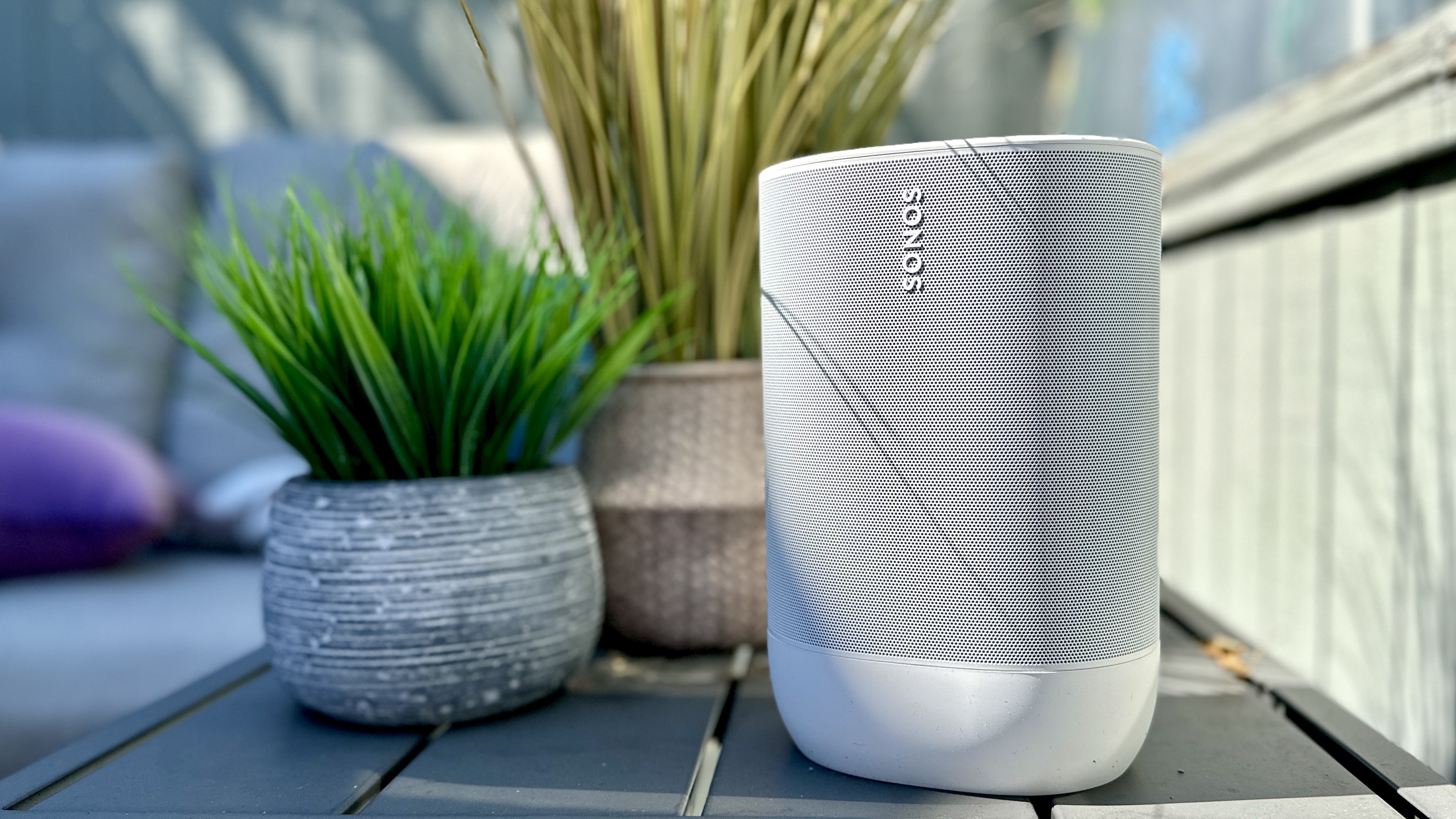 Sonos' new Move 2 portable speaker now plays in stereo and for up to 24  hours 