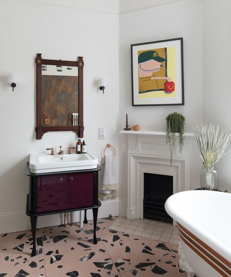 Take a masterclass in mixing styles from this eclectic bathroom by CP ...
