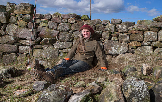 Dry stone wall builder Anthony Gorman ©Richard Cannon / Country Life Picture Library