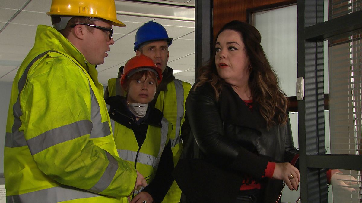 Vinny, Lydia and Sam catch Mandy trying to break into the office in Emmerdale