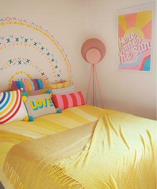 Yellow bedroom idea supplied by Flo Sandler (@Florisinaforest)