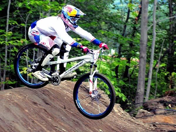 Jill Kintner (Intense-Red Bull) wins a heat.